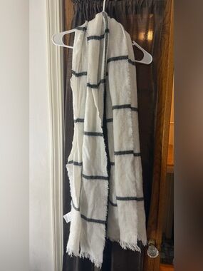 H&M White Scarf with Black Stripes